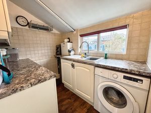 Photo 8- click for photo gallery